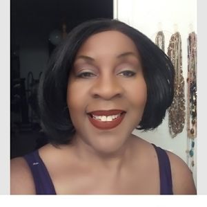 Meet your Posher, Frances